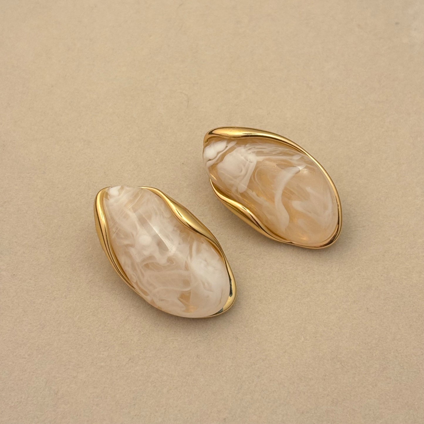 Marble white Resin Earrings