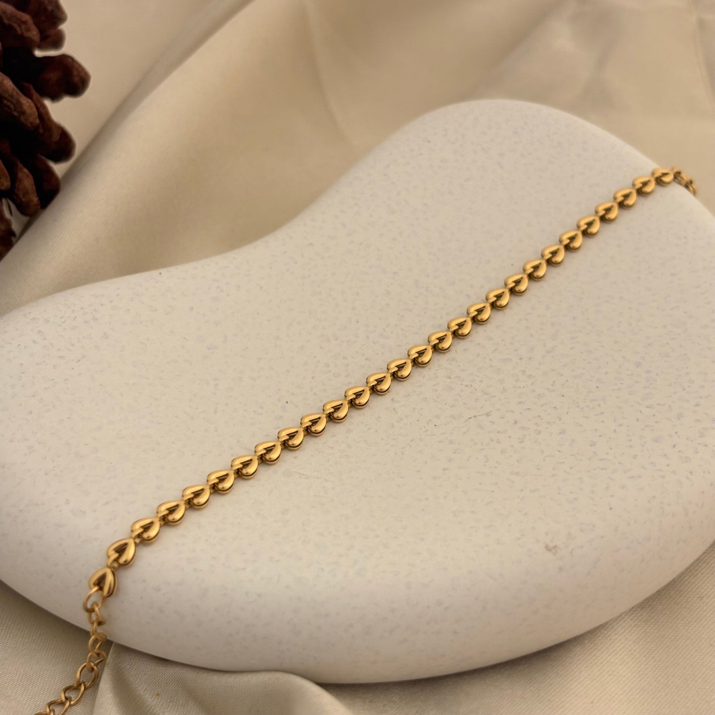 String of Hearts Chain Bracelet - SRYN
