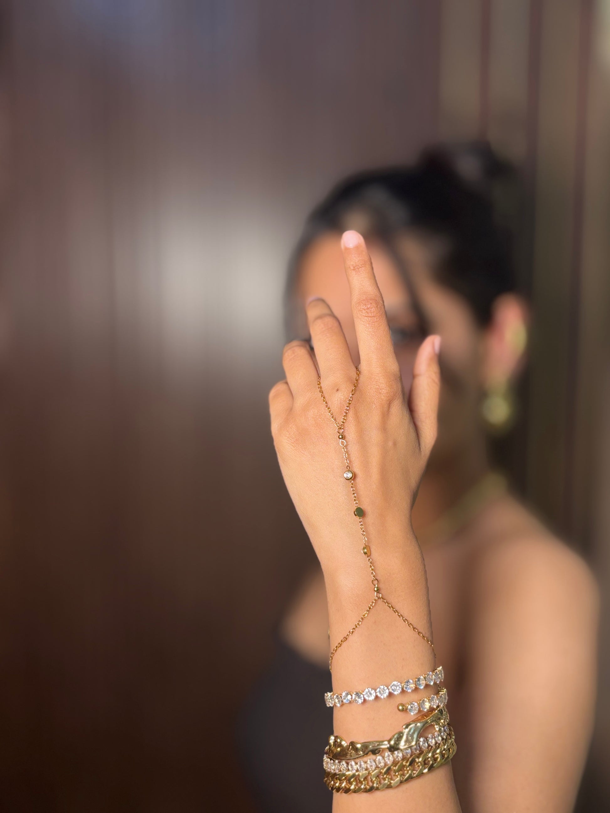 Boardroom Princess Hand Chain Bracelet - SRYN