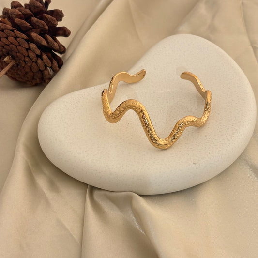 Wave Cuff Bracelet - SRYN