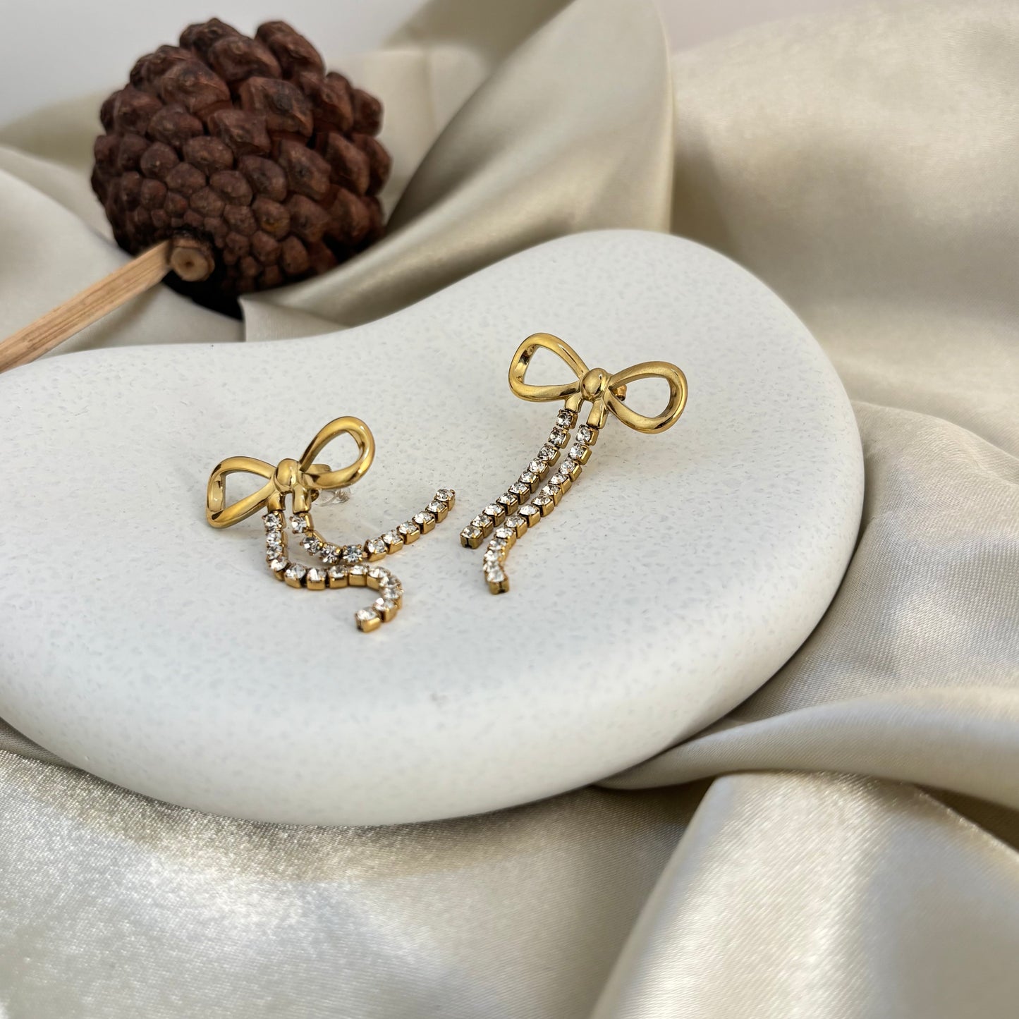 Midnight Bow Earrings - SRYN