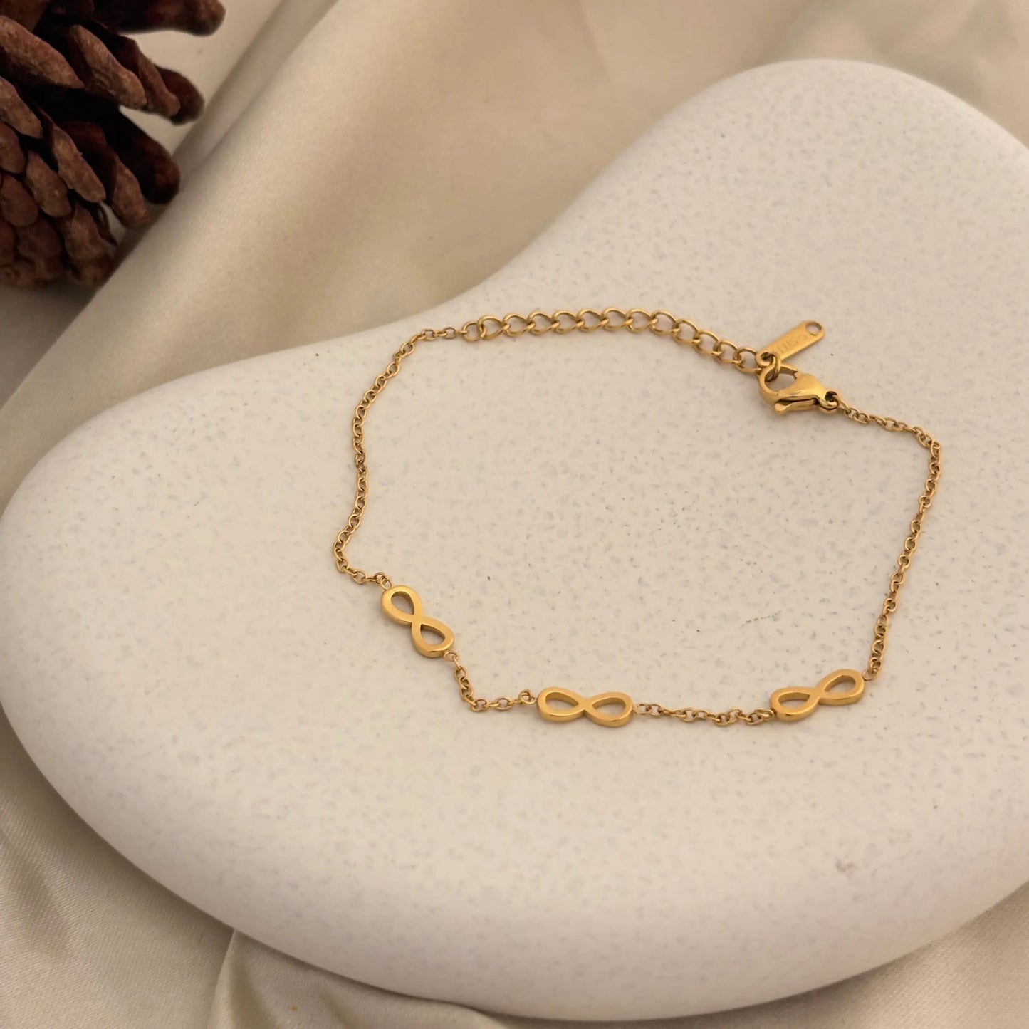 Infinity Bracelet - SRYN