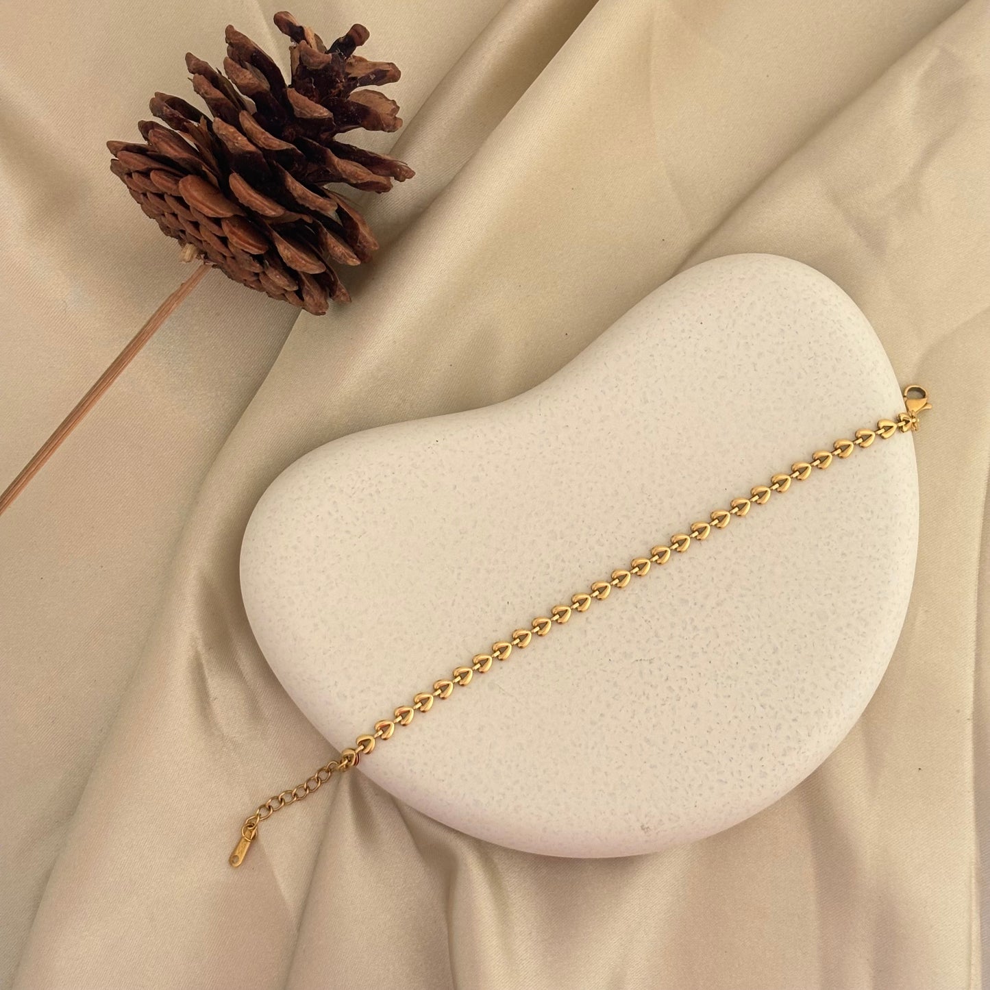String of Hearts Chain Bracelet - SRYN