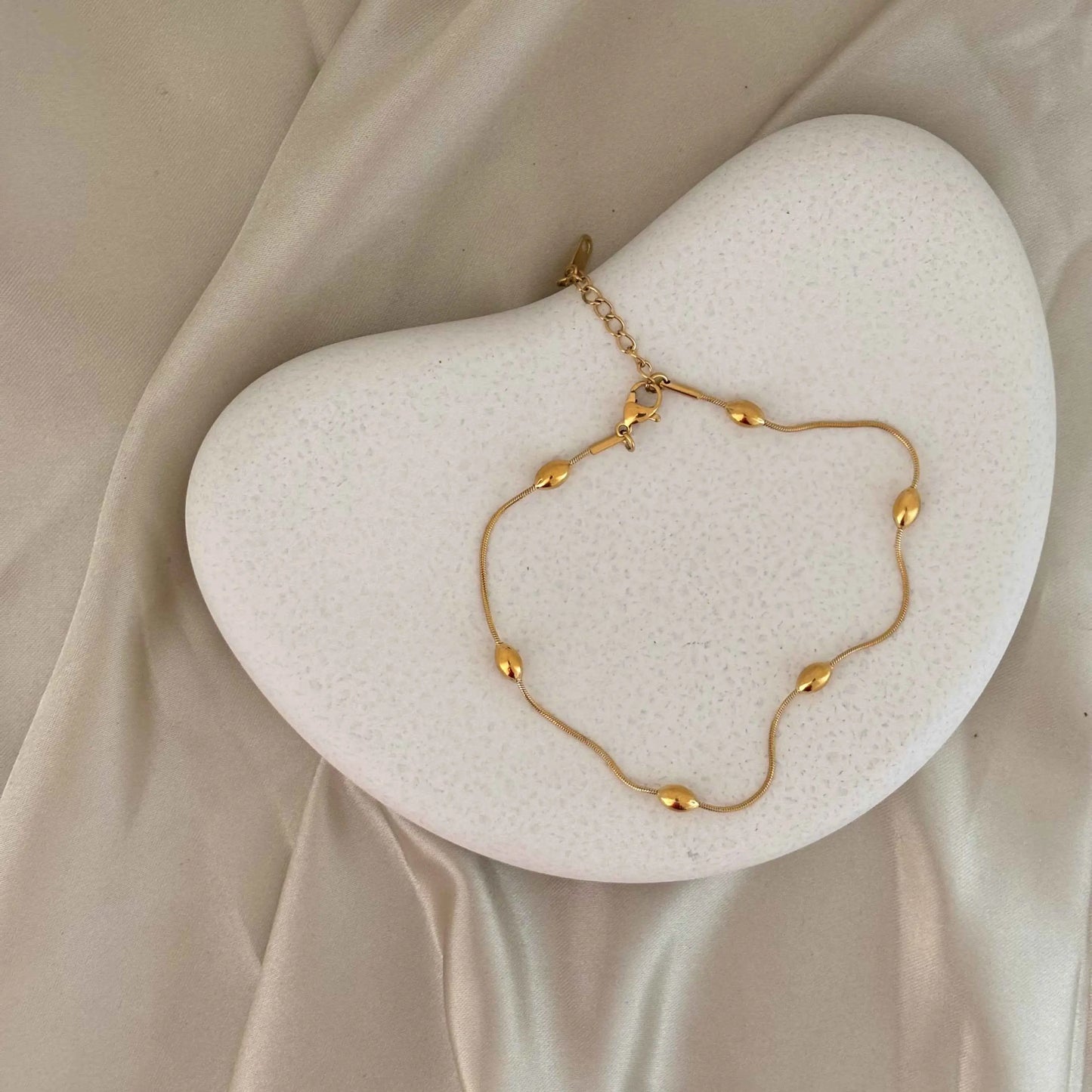 Soft Seed Bracelet