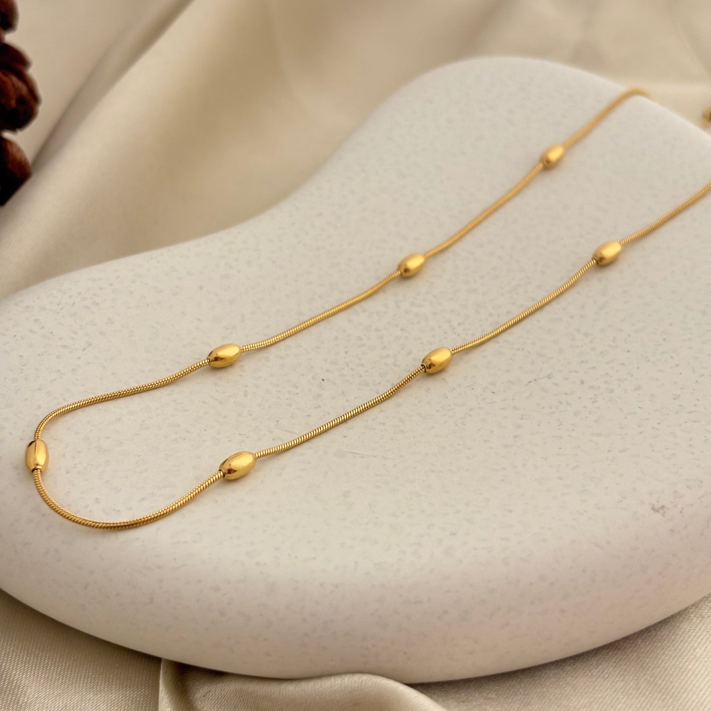 Sunlit Beads Chain Necklace - SRYN