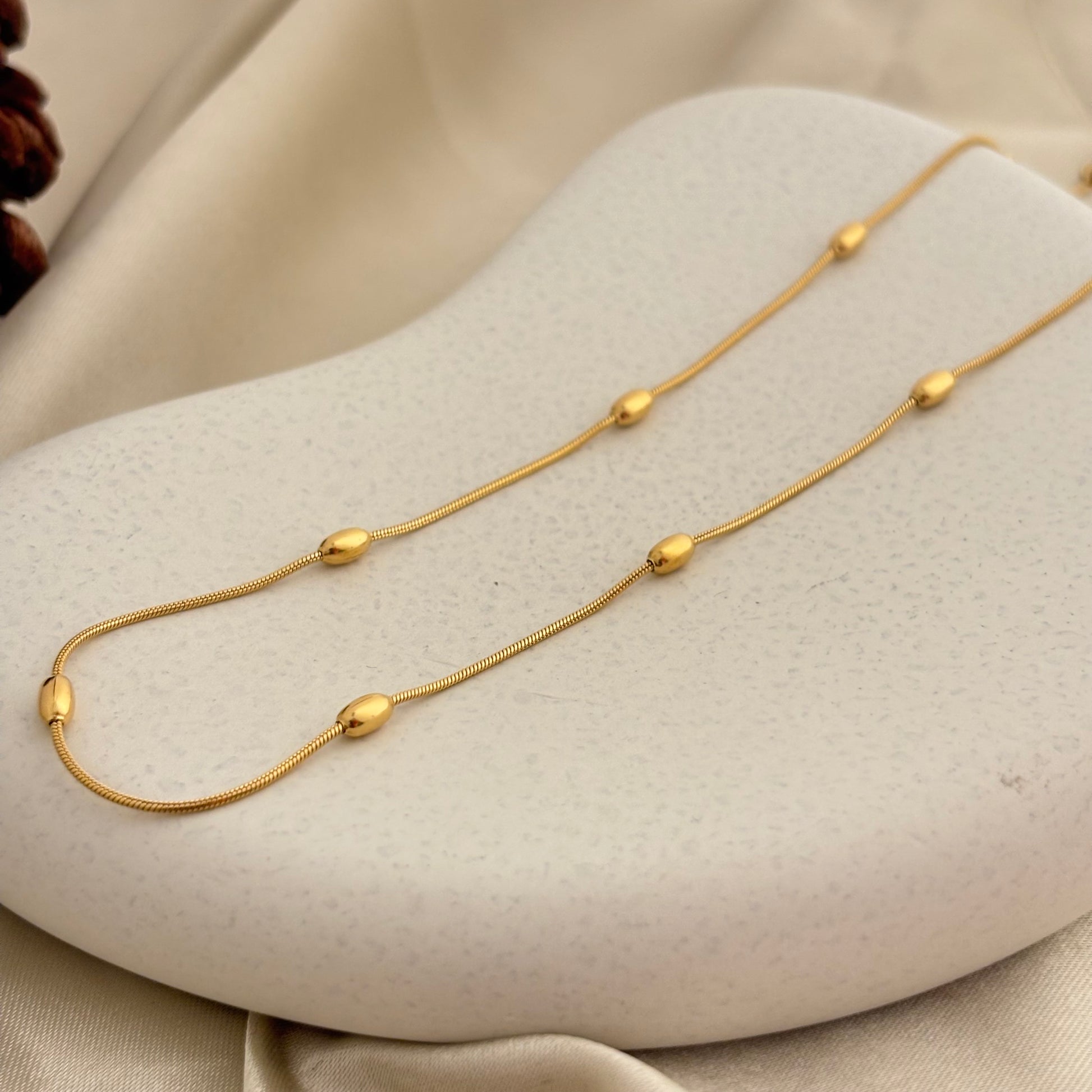 Sunlit Beads Chain Necklace - SRYN
