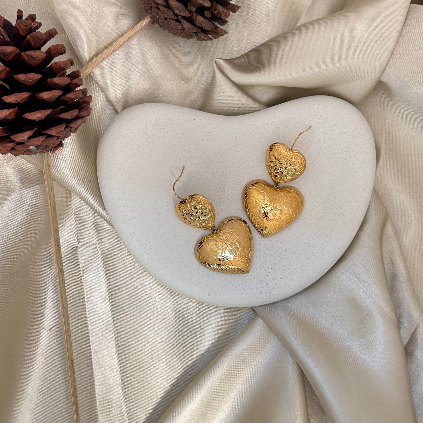 Heart & Thorn Earrings - SRYN