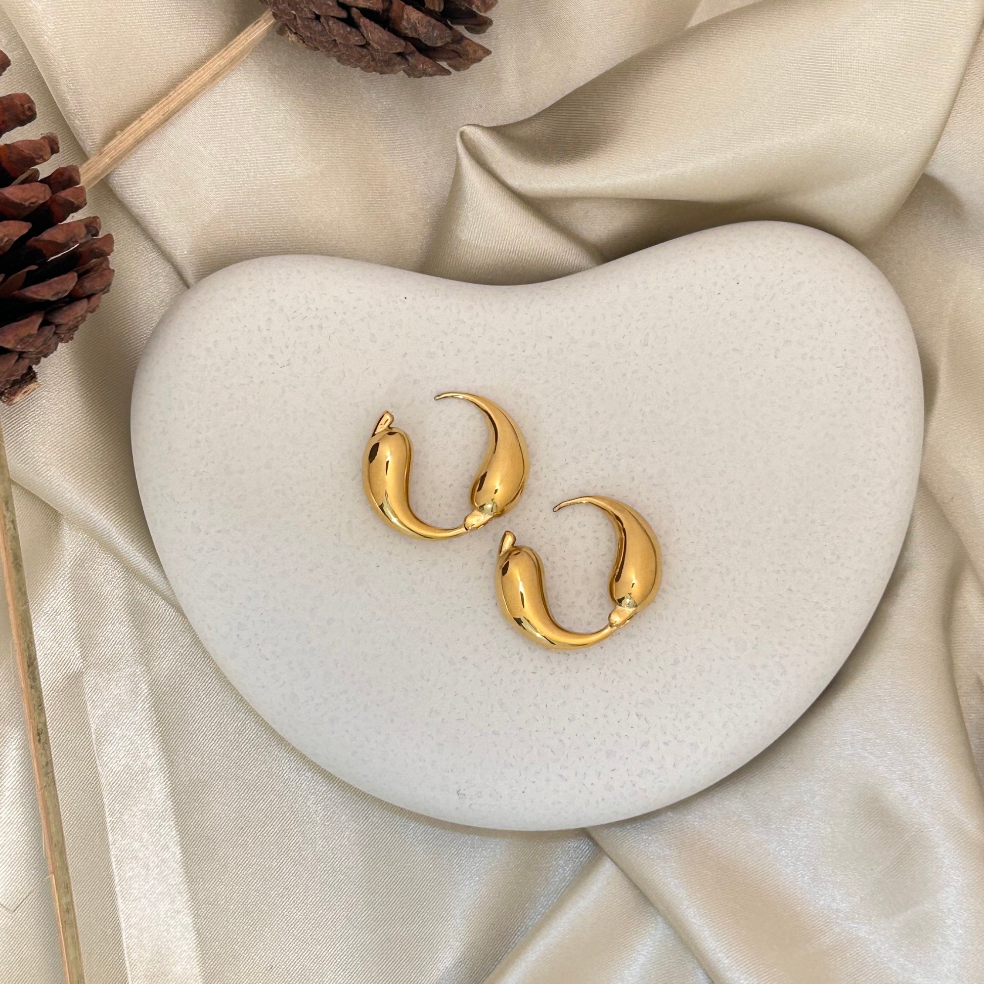 Karma Hoop Earring - SRYN