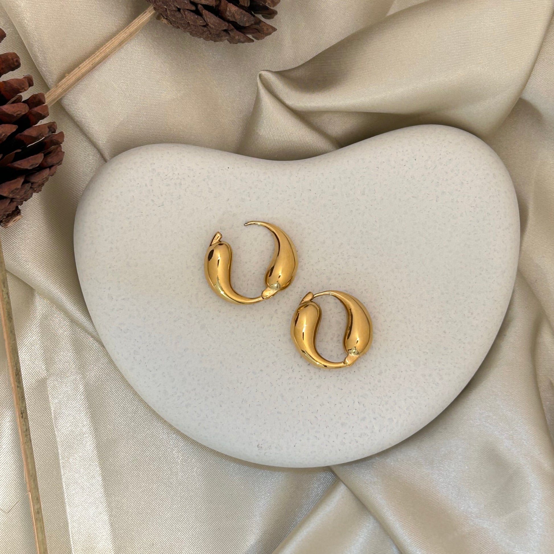 Karma Hoop Earring - SRYN