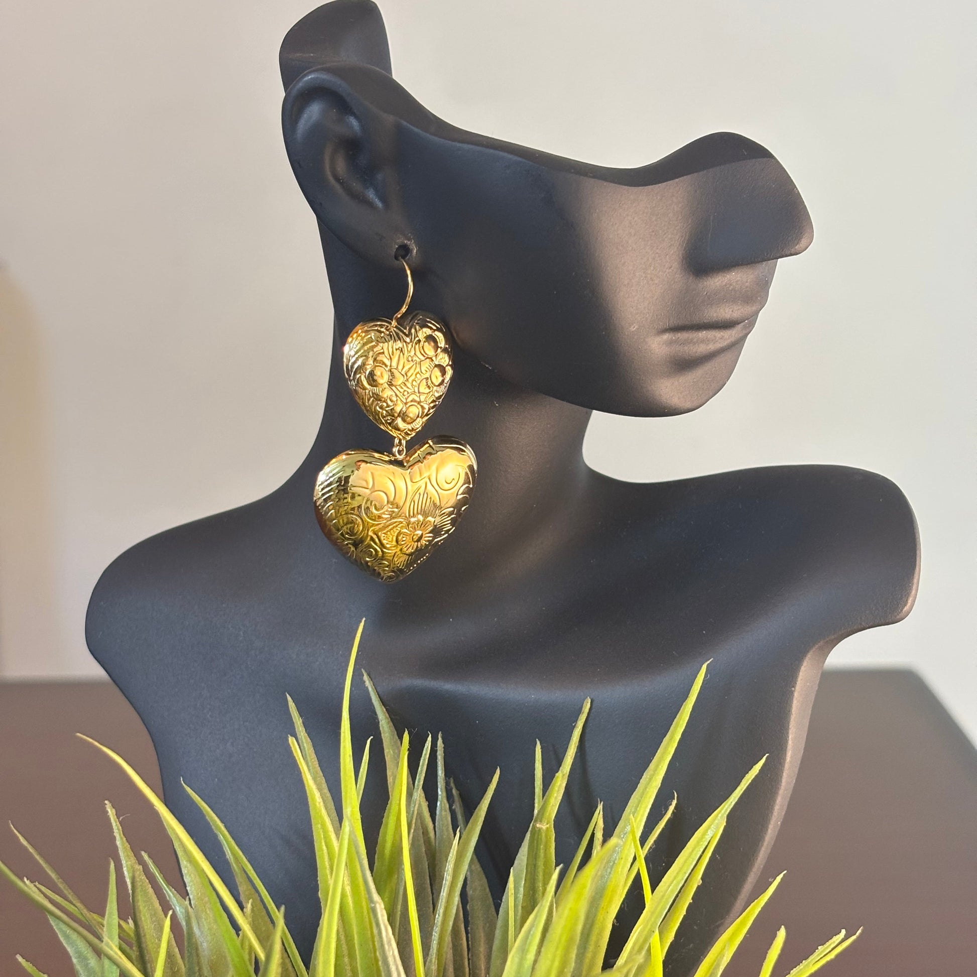 Heart & Thorn Earrings - SRYN