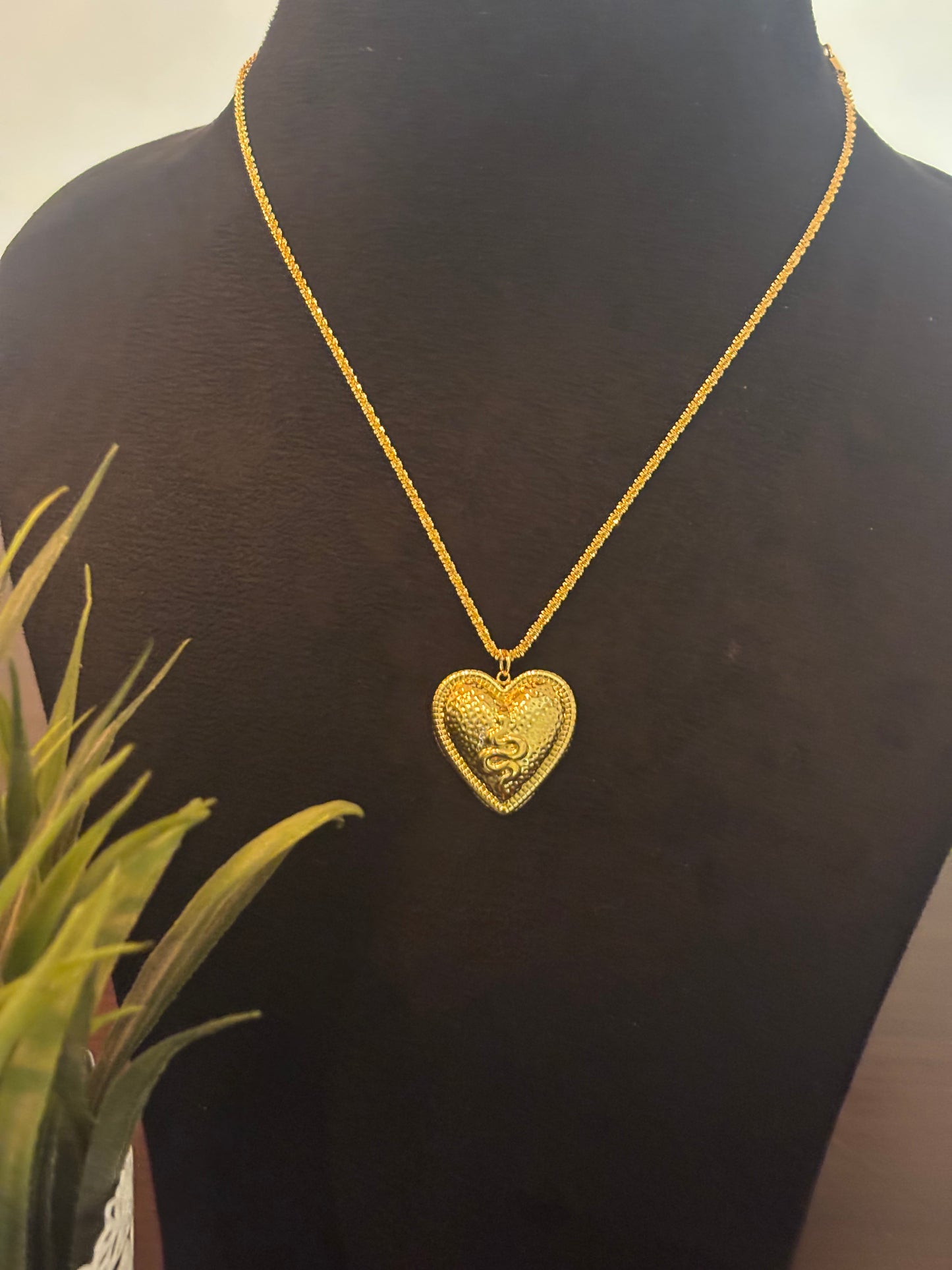 Reputation Era Pendant - SRYN