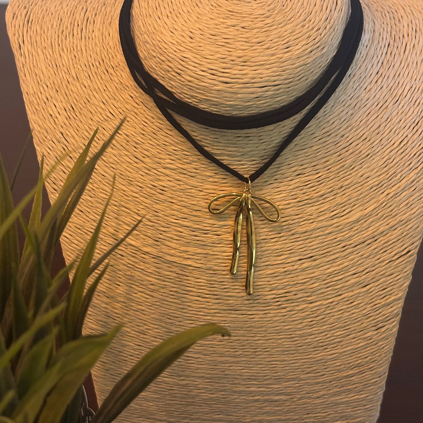 Midnight Bow Pendant - SRYN
